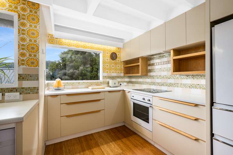 9 Indira Place Khandallah_6