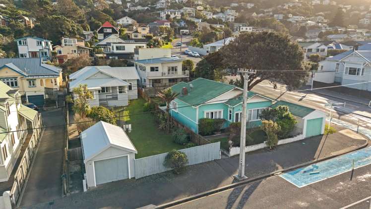 58 Freyberg Street Lyall Bay_16