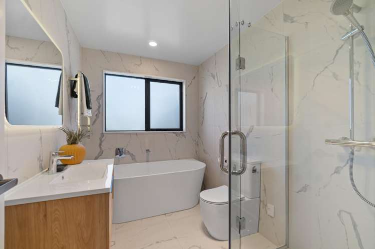 88 A&B Norman Lesser Drive St Johns_13