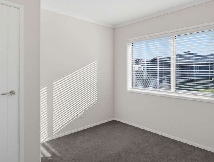 14 George Yee Place Taradale_13