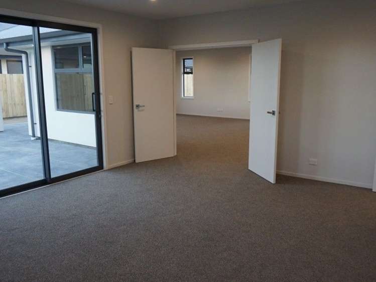 21 Douglas Drive Allenton_7