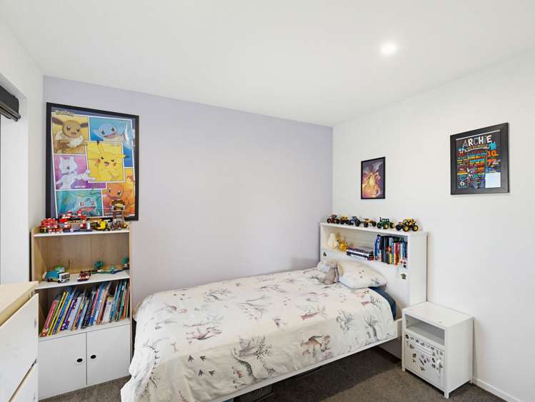 23 Whitehorn Drive Lincoln_16