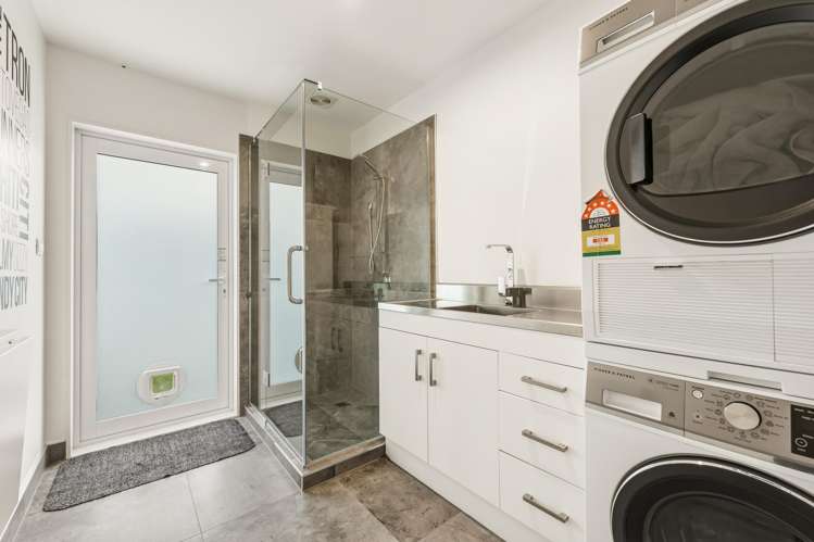 1 Ngaire Close Wainui_20