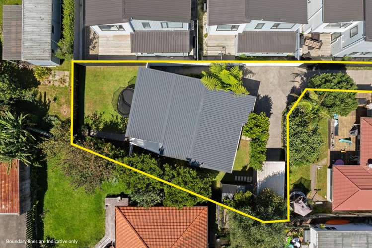 4A Tiroroa Avenue Te Atatu South_31