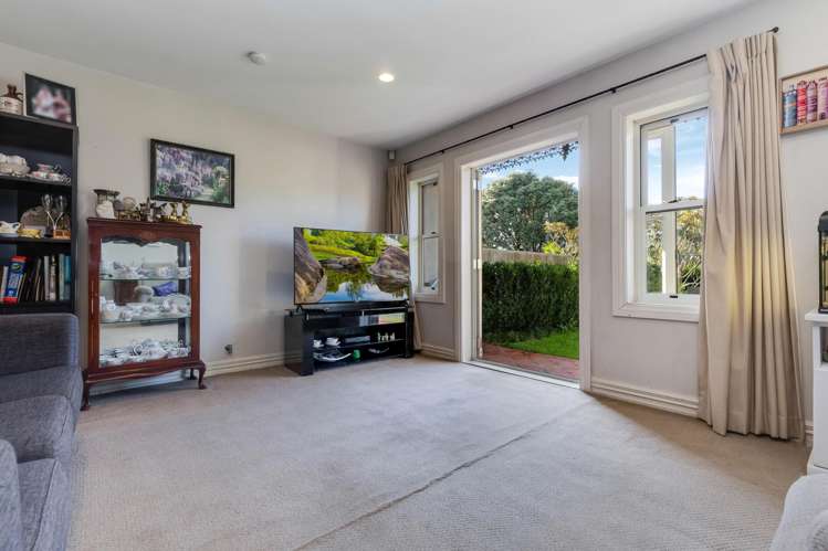 8 Leneford Drive East Tamaki_6