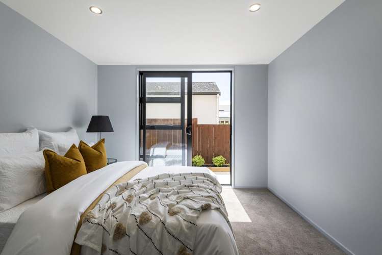 33 Williamson Avenue Belmont_19