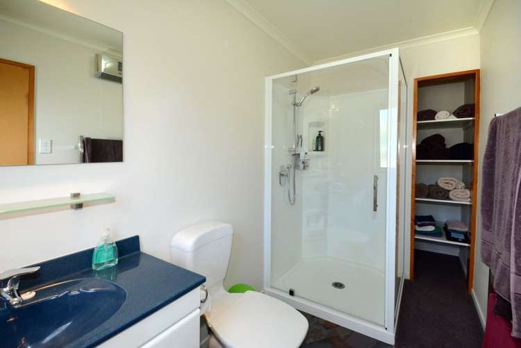 48 Oxley Crescent Broad Bay_17