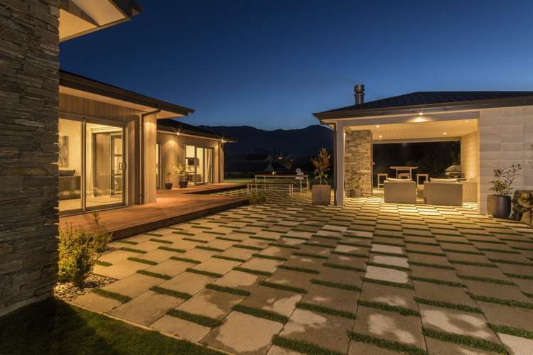 15 Bevan Place Wanaka_16