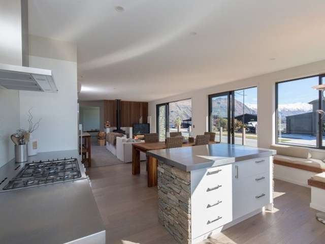 38 Westview Road Wanaka_4