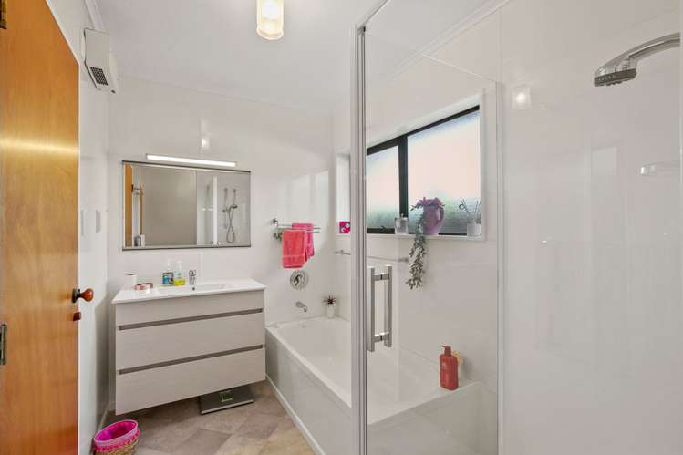 53 Mcfarlane Street Oakura_16