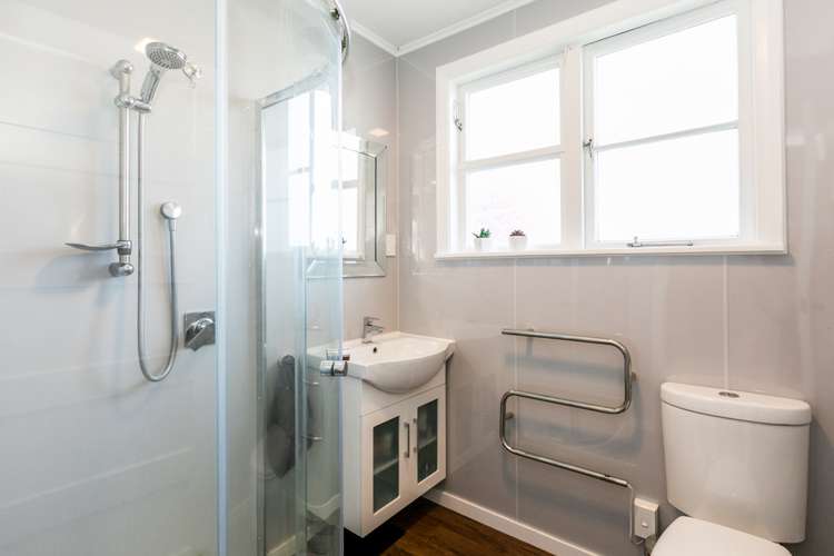 17 Hammond Road Taradale_9