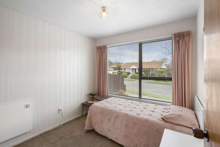 84 Dunbarton Street Redwood_12