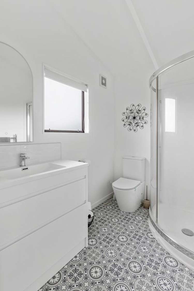 22b Alexander Road Algies Bay_10