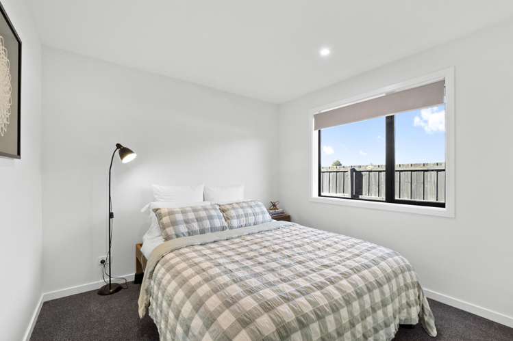 23 Redhaven Rise Netherby_17