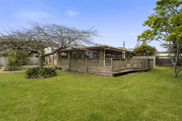 3 Atkinson Avenue Otaki Beach_3