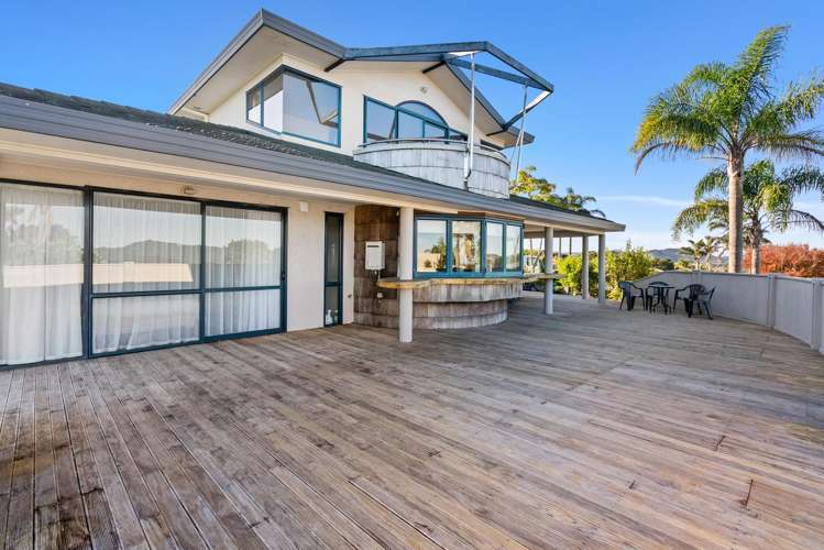 9 Pebble Beach Boulevard_0