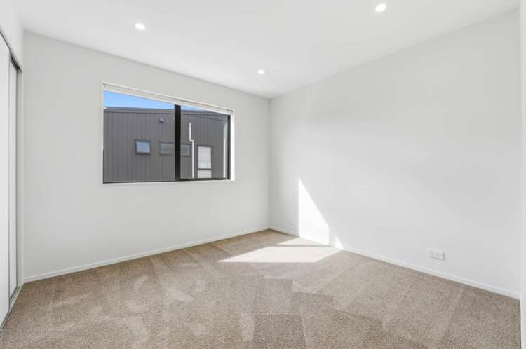 21 Whimbrel Road Flat Bush_11