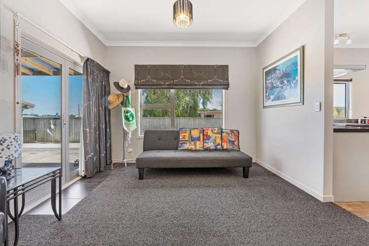 1 Edmay Street Feilding_5