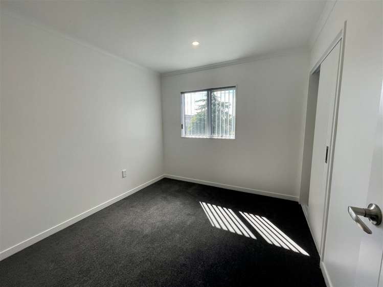 271C Te Atatu Road Te Atatu South_7