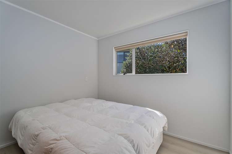 111 Kauri Crescent Matarangi_27