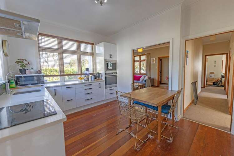 95 Churchill Avenue_4