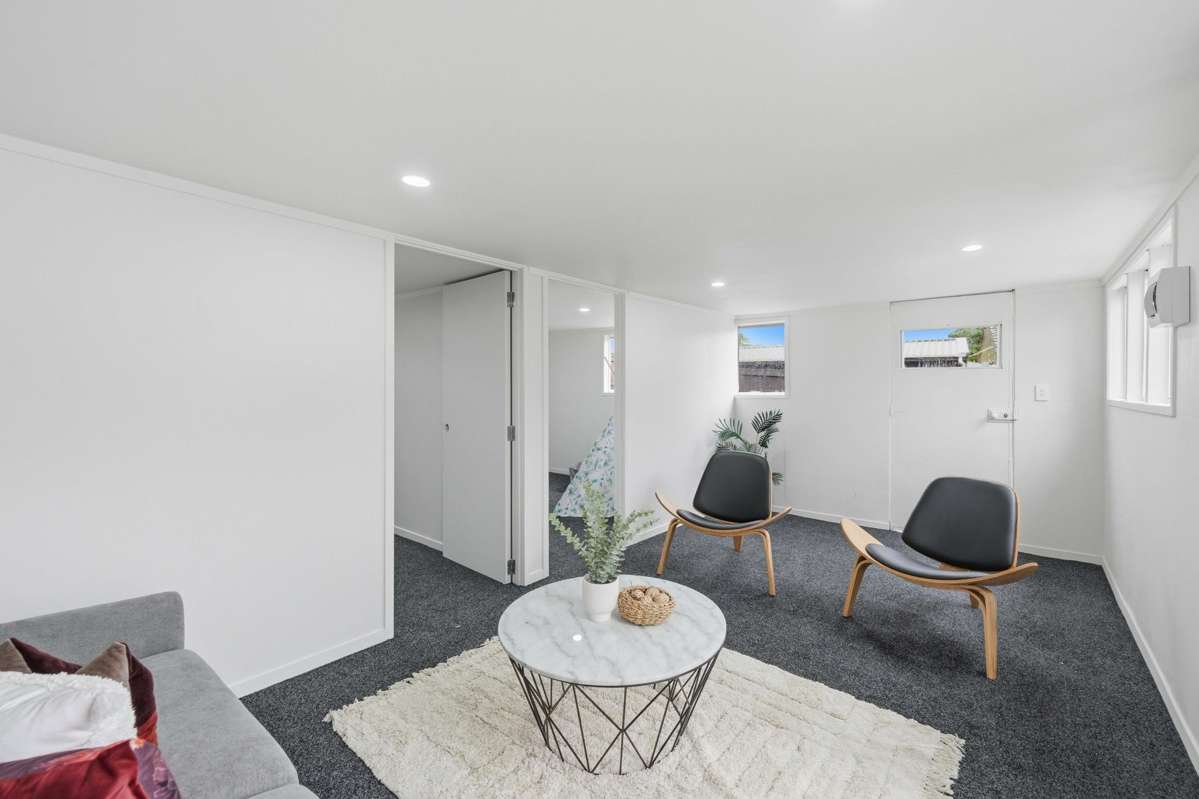 48 Burbank Avenue_3