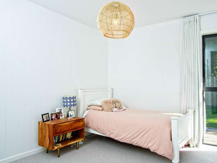 17 Sandy Cove Wainui_21