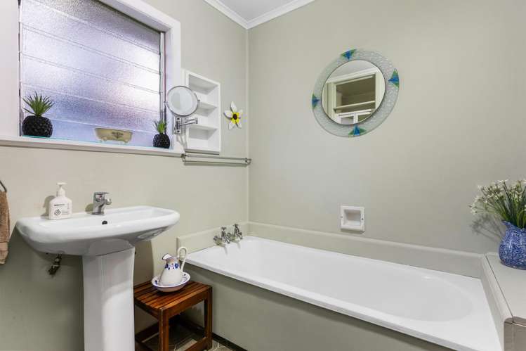 1/3 Anne Road Hillcrest_9