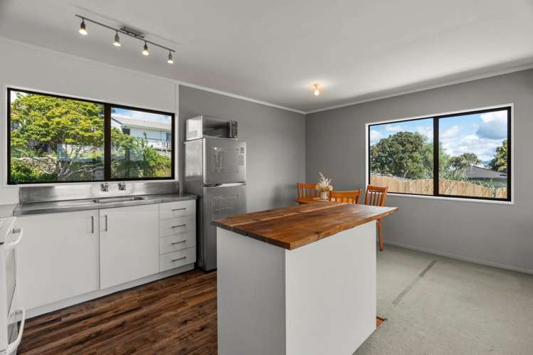 10b Te Arawa Place Welcome Bay_16