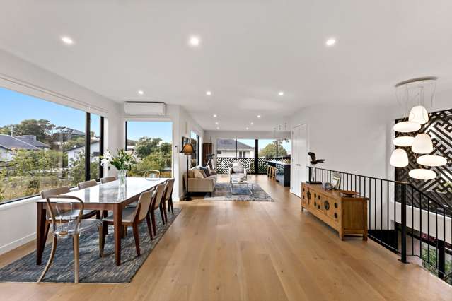 2/204 Riddell Road Glendowie_4