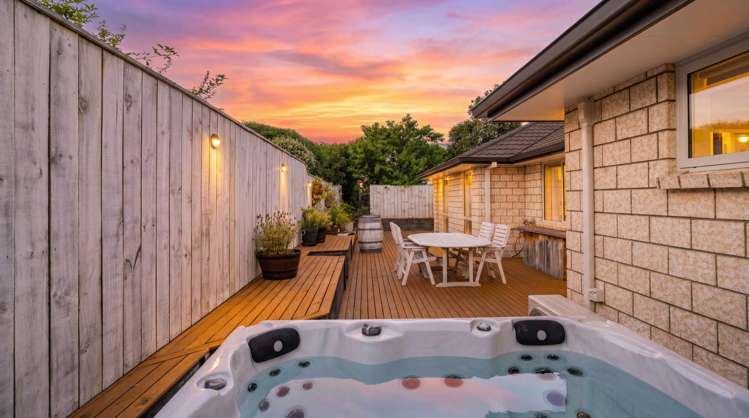 22 Butterworth Crescent Papamoa Beach_3