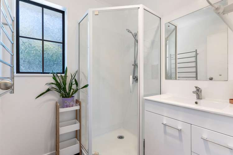 49 Montgomery Avenue Karori_15