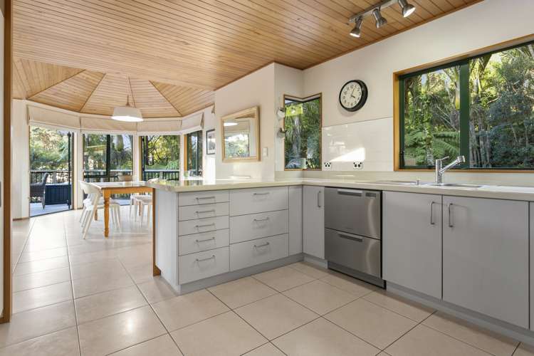 22 Cochran Road Oratia_7