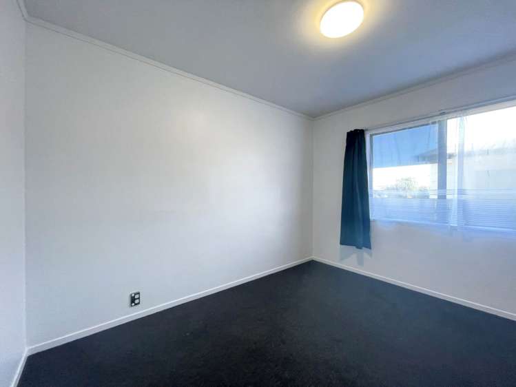 58 Maplesden Drive Clendon Park_3