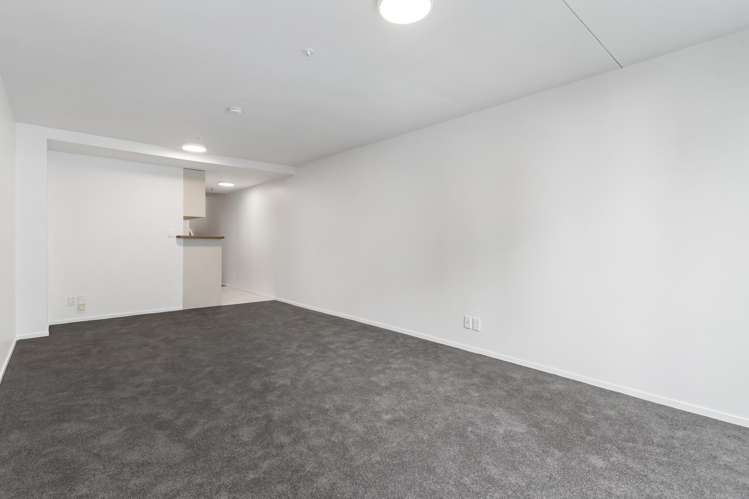 9B/3 Whitaker Place Auckland Central_5