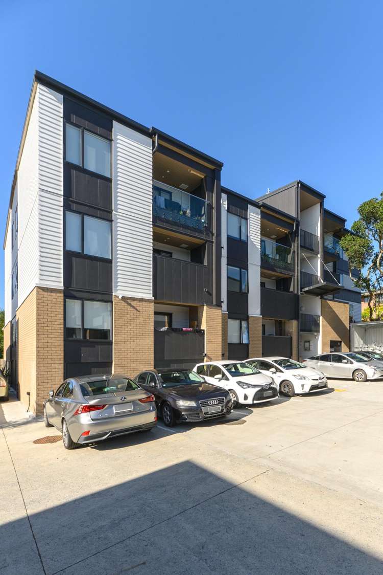 303/48 Clay Works Lane New Lynn_12