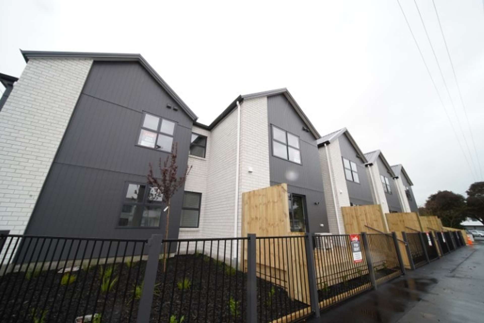 4a/20 Cameron Road 1076_0