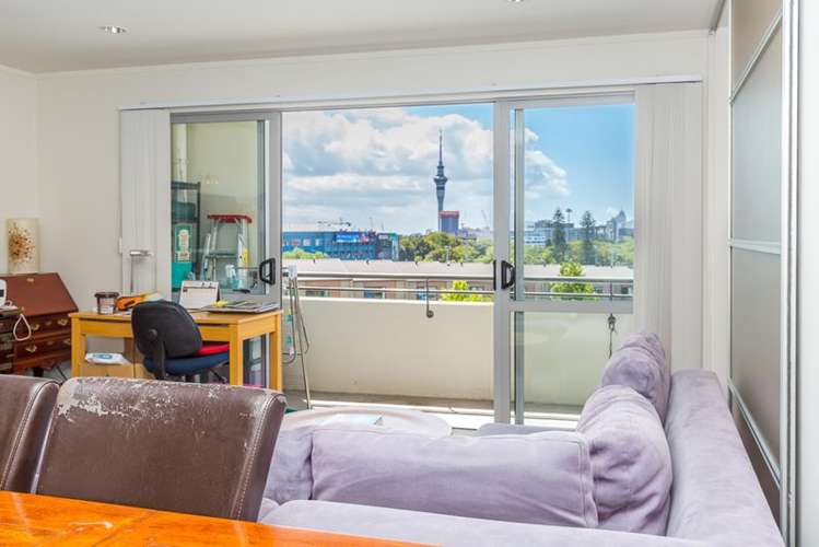 2v/16 Burton Street Grafton_7