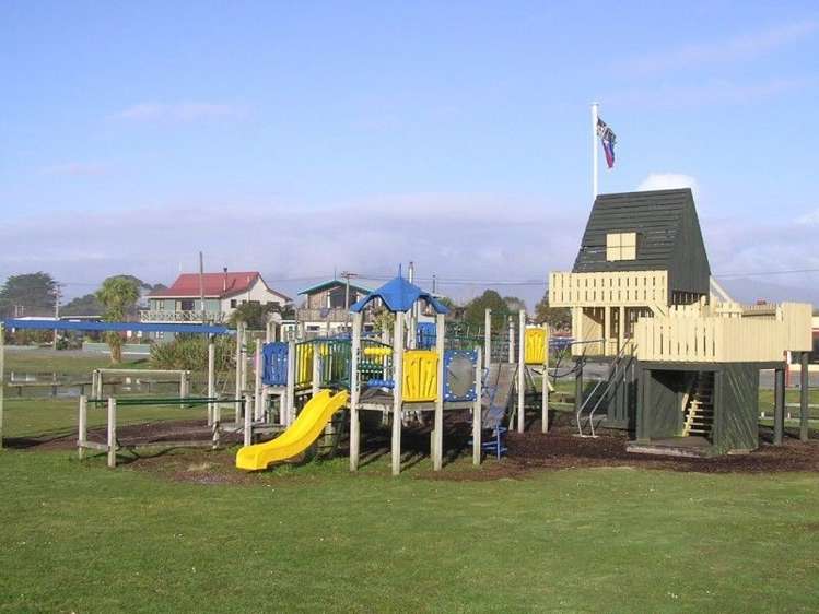 10 Elley Drive Carters Beach_4