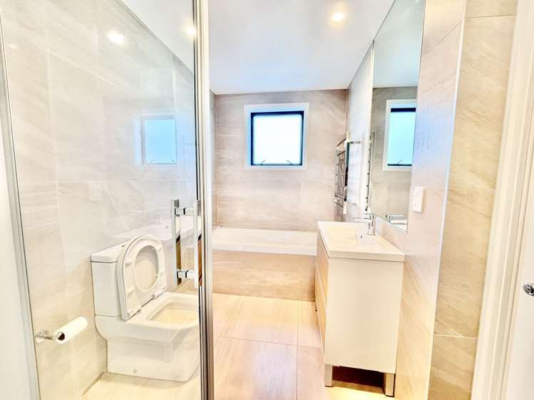 19 Harewood Street Whenuapai_10