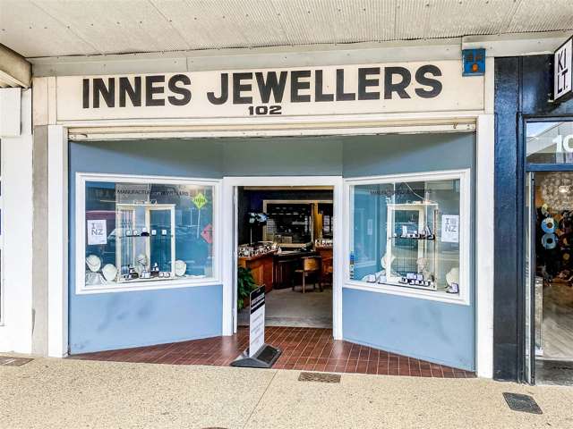 . Innes Jewellers Takapuna_1