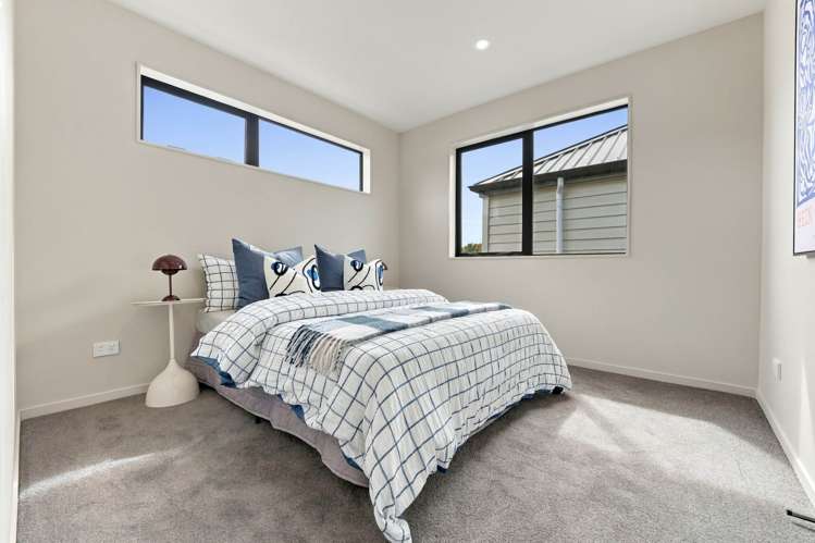 62 Merton Road St Johns_18