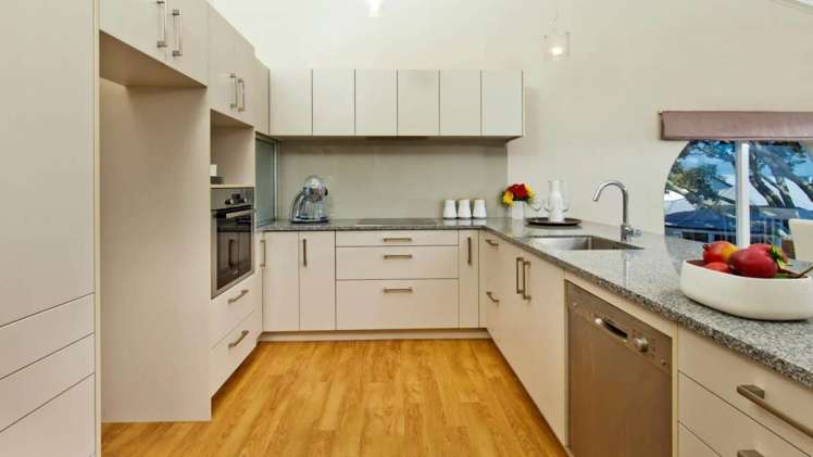 3/19 Westwell Road Belmont_6