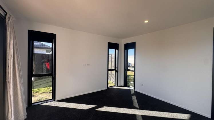 6 Westmorland Avenue Darfield_4