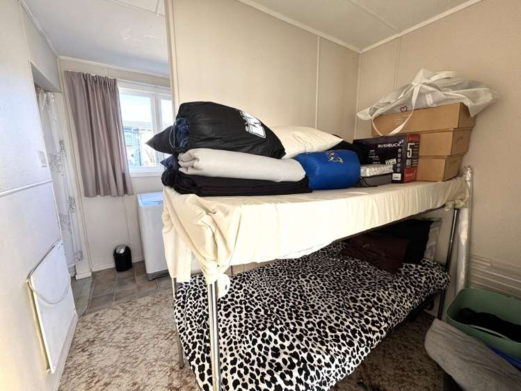 8 Kowhai Street Kaka Point_15