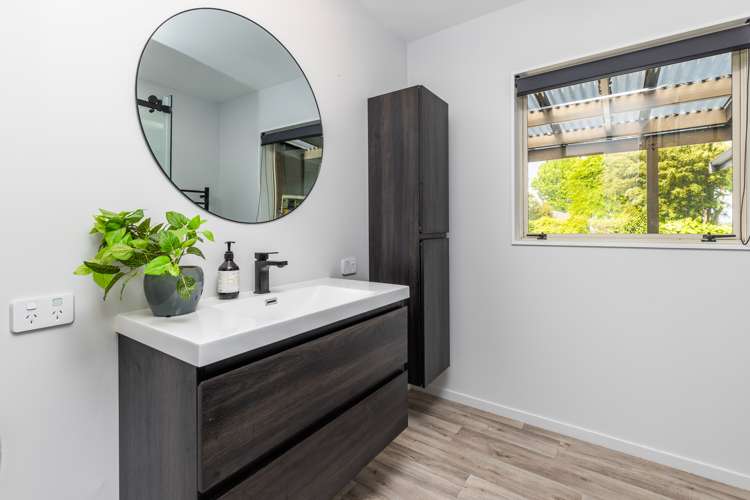 1866 Mcclure Street Pirongia_13