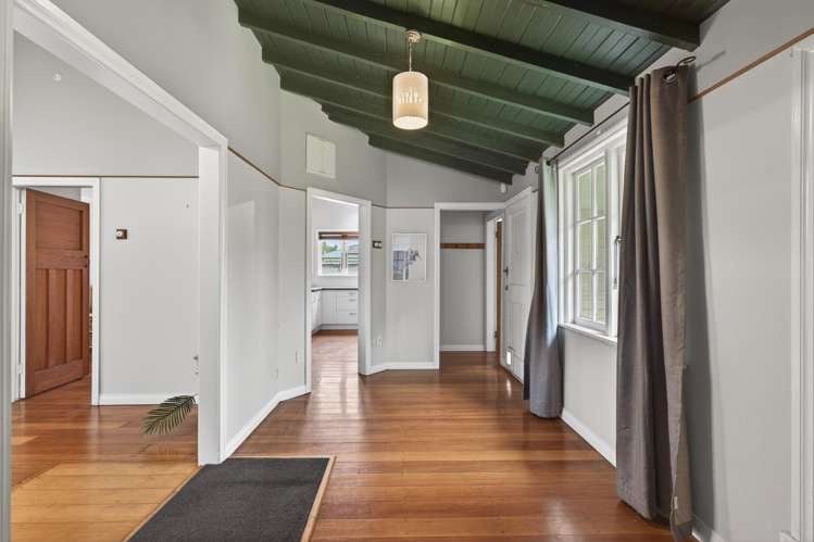 17A Carey Street Waitara_13