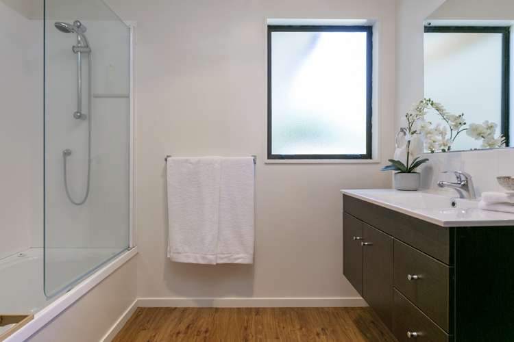 38 Arrowsmith Avenue Waipahihi_24