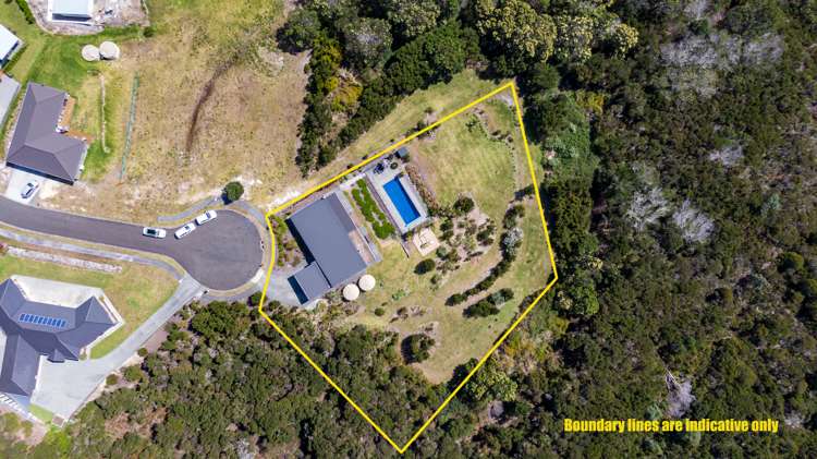 19 Sunrise Place Cable Bay_17