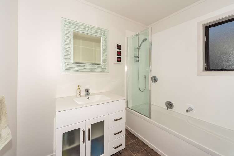 1/1 Thomas Road Flat Bush_8